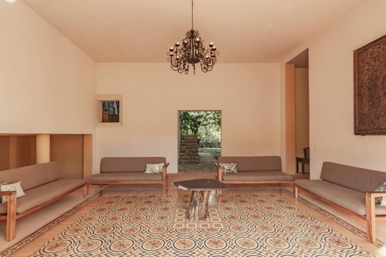 Hacienda Shambalante Bed & Breakfast Izamal Exterior photo